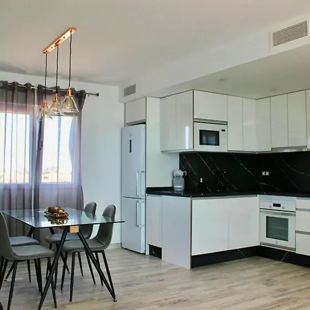 Modern In With Air Conditioning 50 M² *